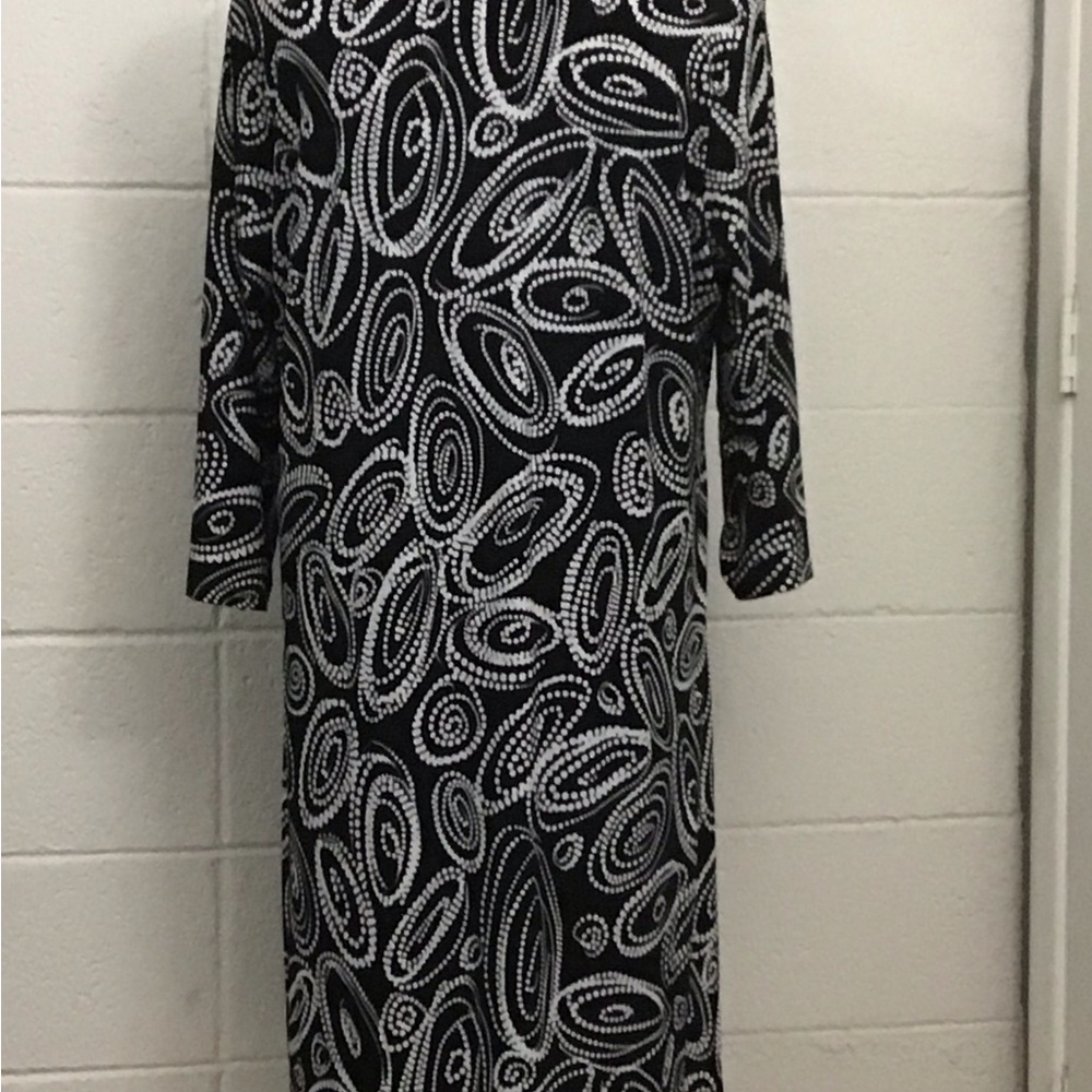 Samanthas Style Shoppe Black and white paislley Pattern Women casual Size 3XL